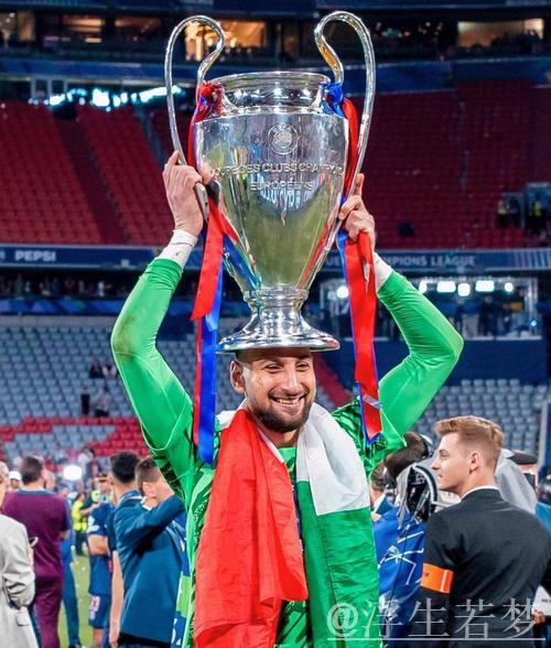 多纳鲁马续约遇阻：加薪成关键，巴黎欲观察其欧冠表现